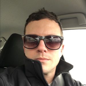 Meet your Posher, Harold